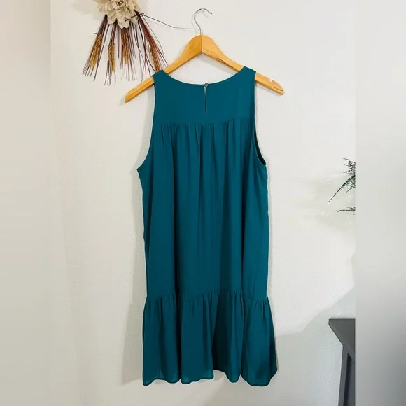 LOFT Women's Lace Trim Flounce Dress Size Medium NWT - Picture 9 of 10